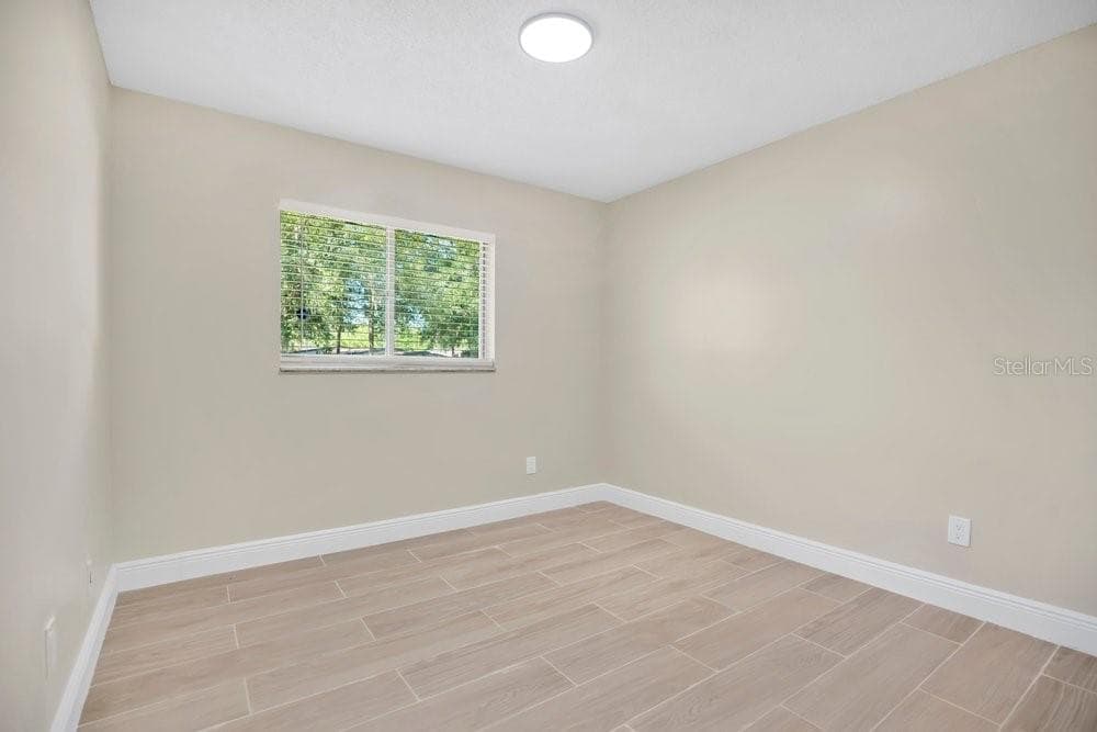 Single Family Residence at 4410 WATCH HILL RD, ORLANDO, photo 9 of 12