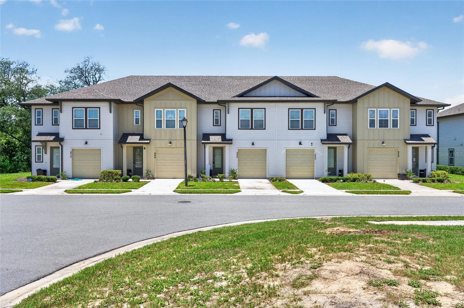 864 LONGBOAT DR