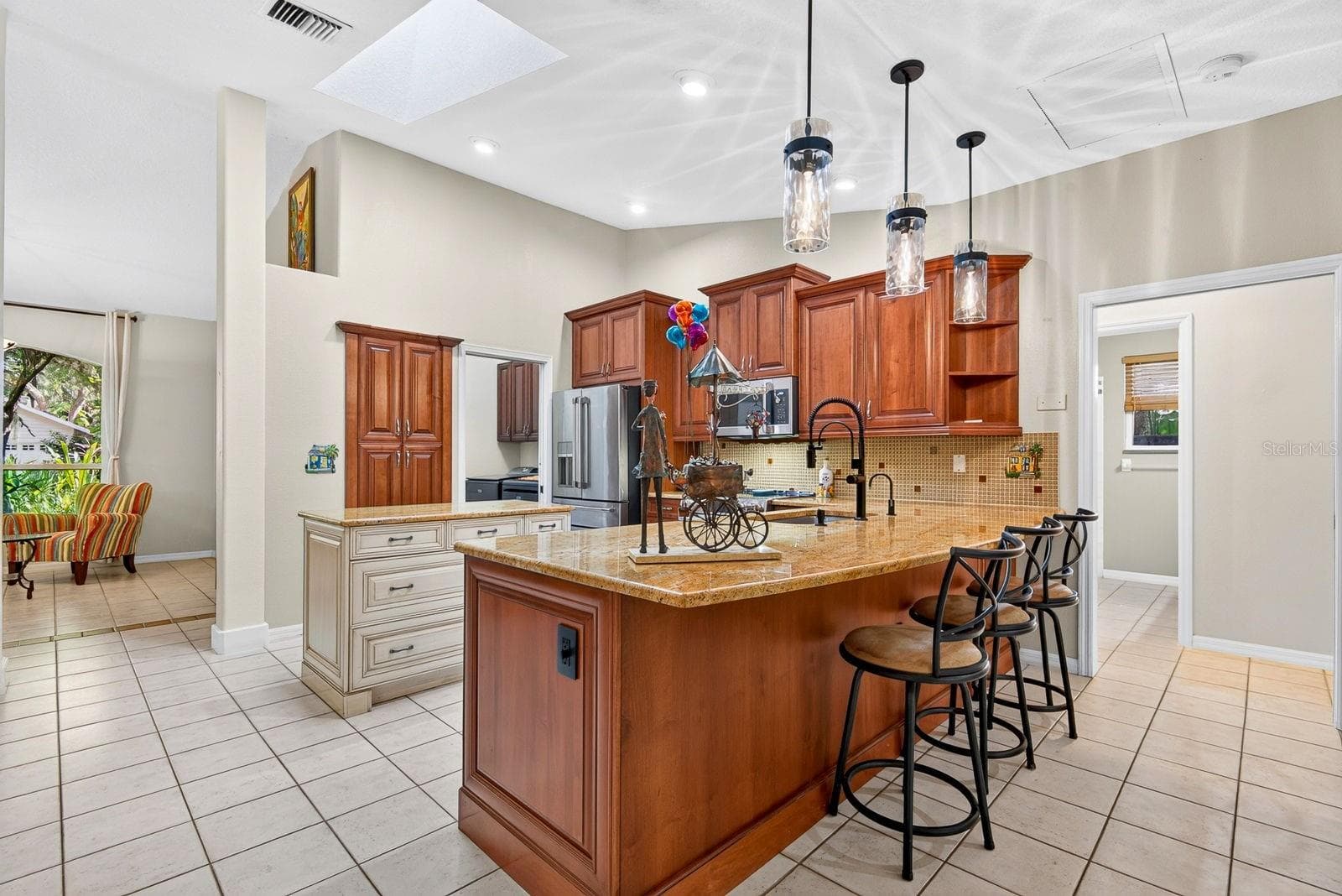 Single Family Residence at 2073 MISTY SUNRISE TRL, SARASOTA, photo 9 of 39