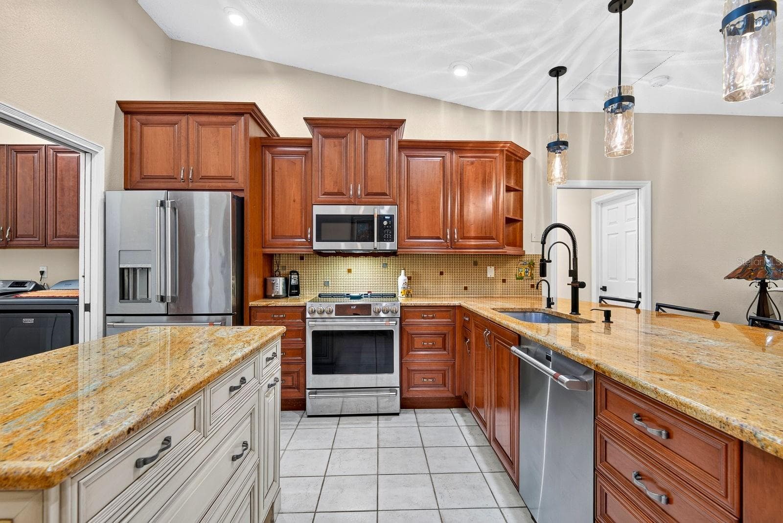 Single Family Residence at 2073 MISTY SUNRISE TRL, SARASOTA, photo 11 of 39