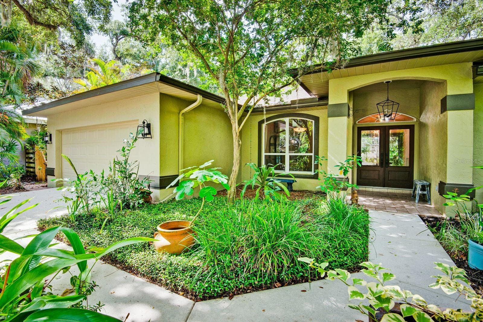 Single Family Residence at 2073 MISTY SUNRISE TRL, SARASOTA, photo 34 of 39