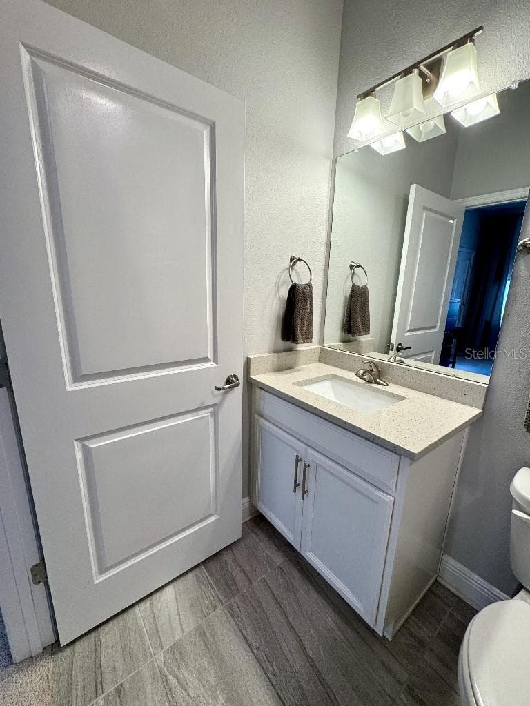 Townhouse at 2317 LINDSTROM ST, SARASOTA, photo 7 of 38