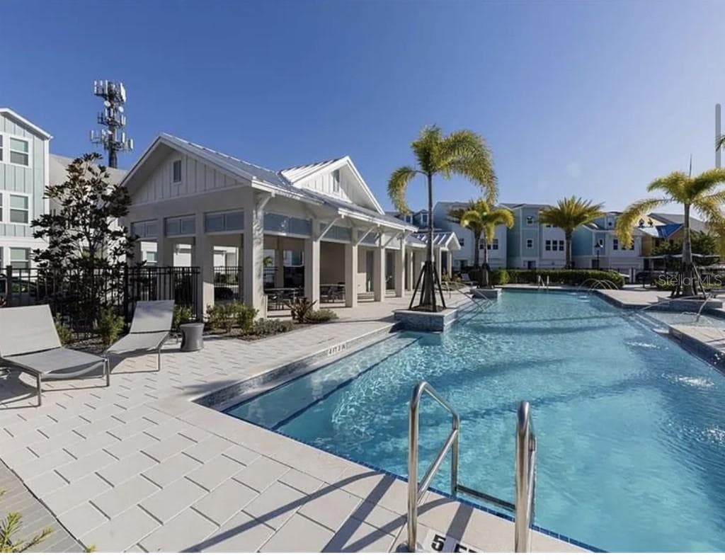 Townhouse at 2317 LINDSTROM ST, SARASOTA, photo 31 of 38