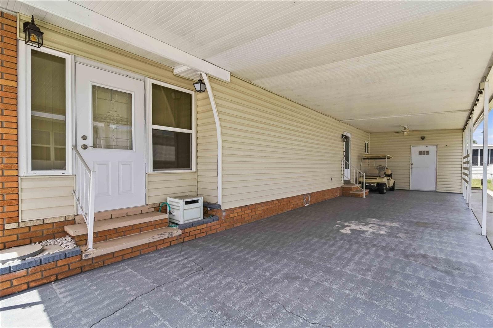 Mobile Home at 5510 DENMARK DR, BRADENTON, photo 27 of 32