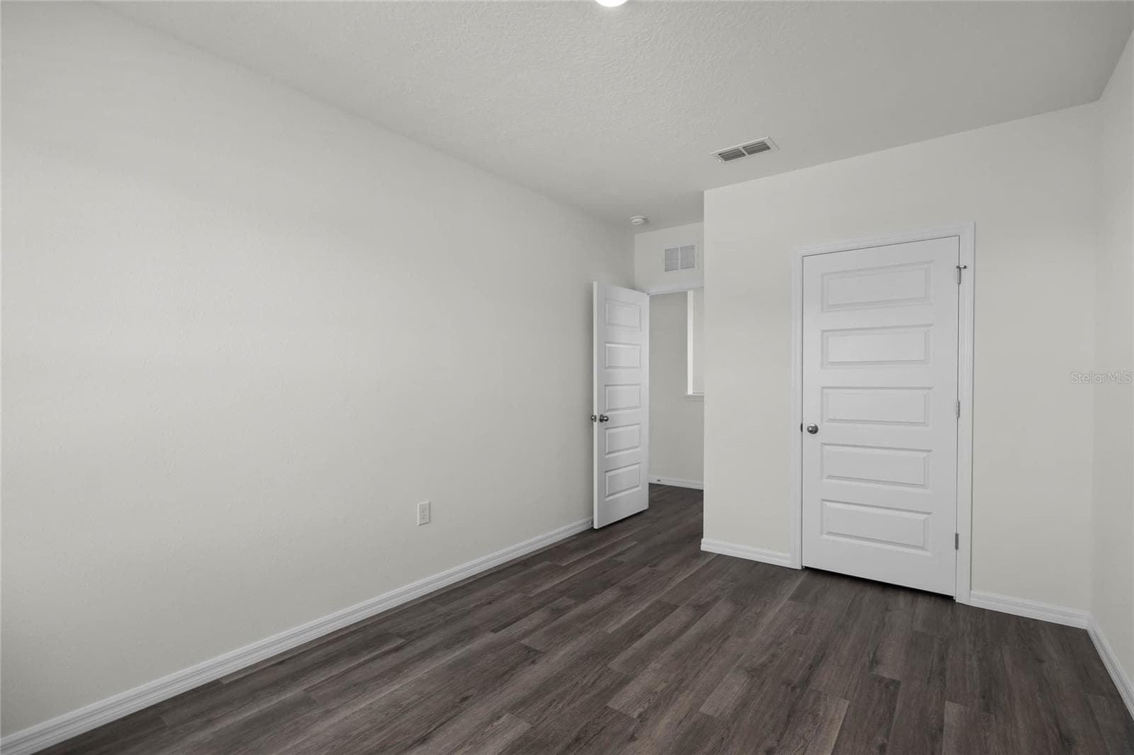 Single Family Residence at 1734 HUMMINGBIRD RD, WINTER HAVEN, photo 29 of 37