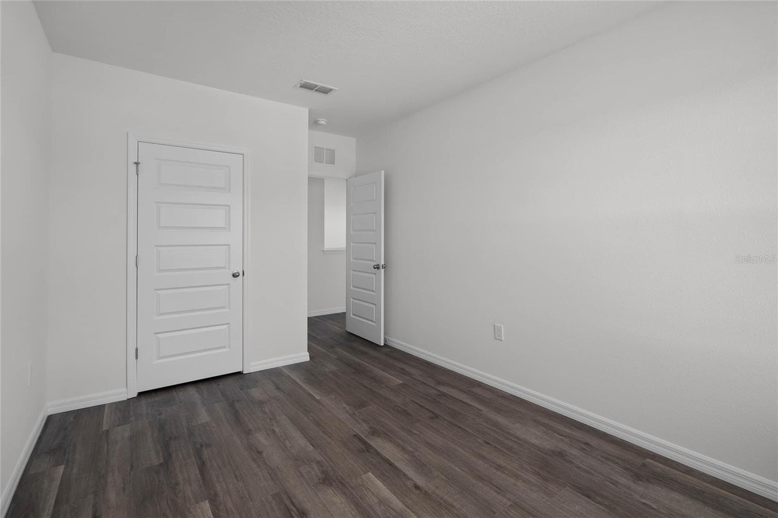 Single Family Residence at 1734 HUMMINGBIRD RD, WINTER HAVEN, photo 33 of 37