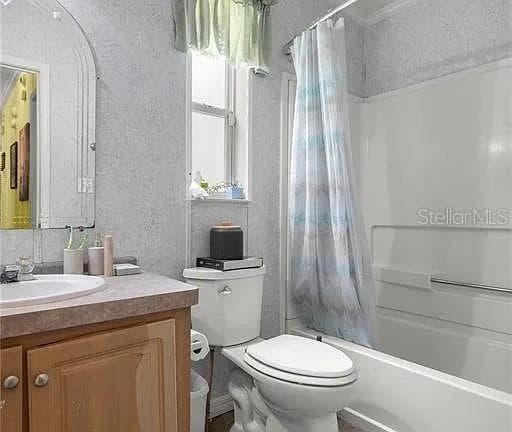 Manufactured Home at 15340 NW 65TH AVENUE RD, REDDICK, photo 10 of 18