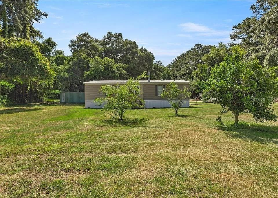 Manufactured Home at 15340 NW 65TH AVENUE RD, REDDICK, photo 15 of 18