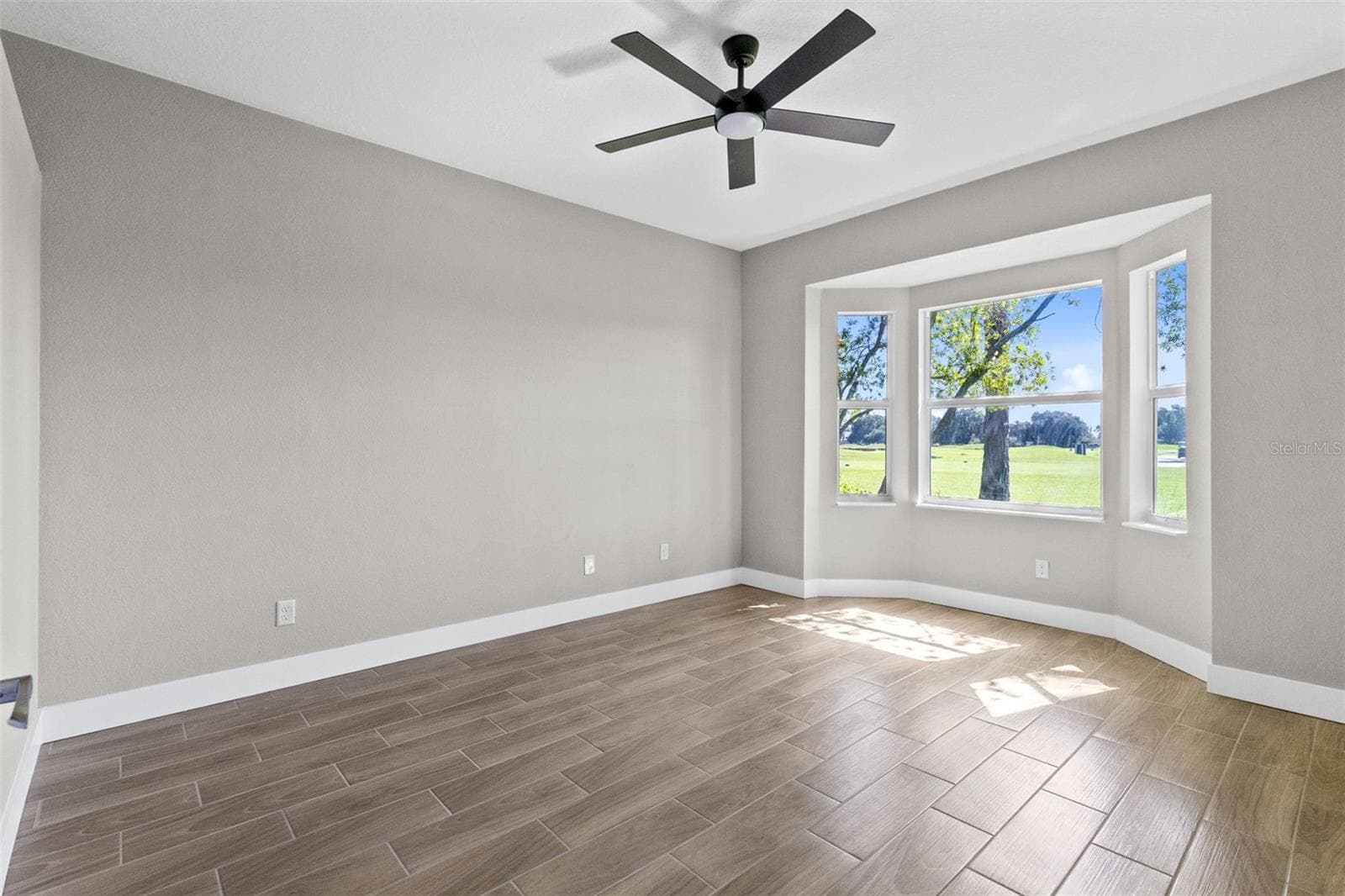 PRIMARY BEDROOM - 183 CLUB VILLAS LN, KISSIMMEE