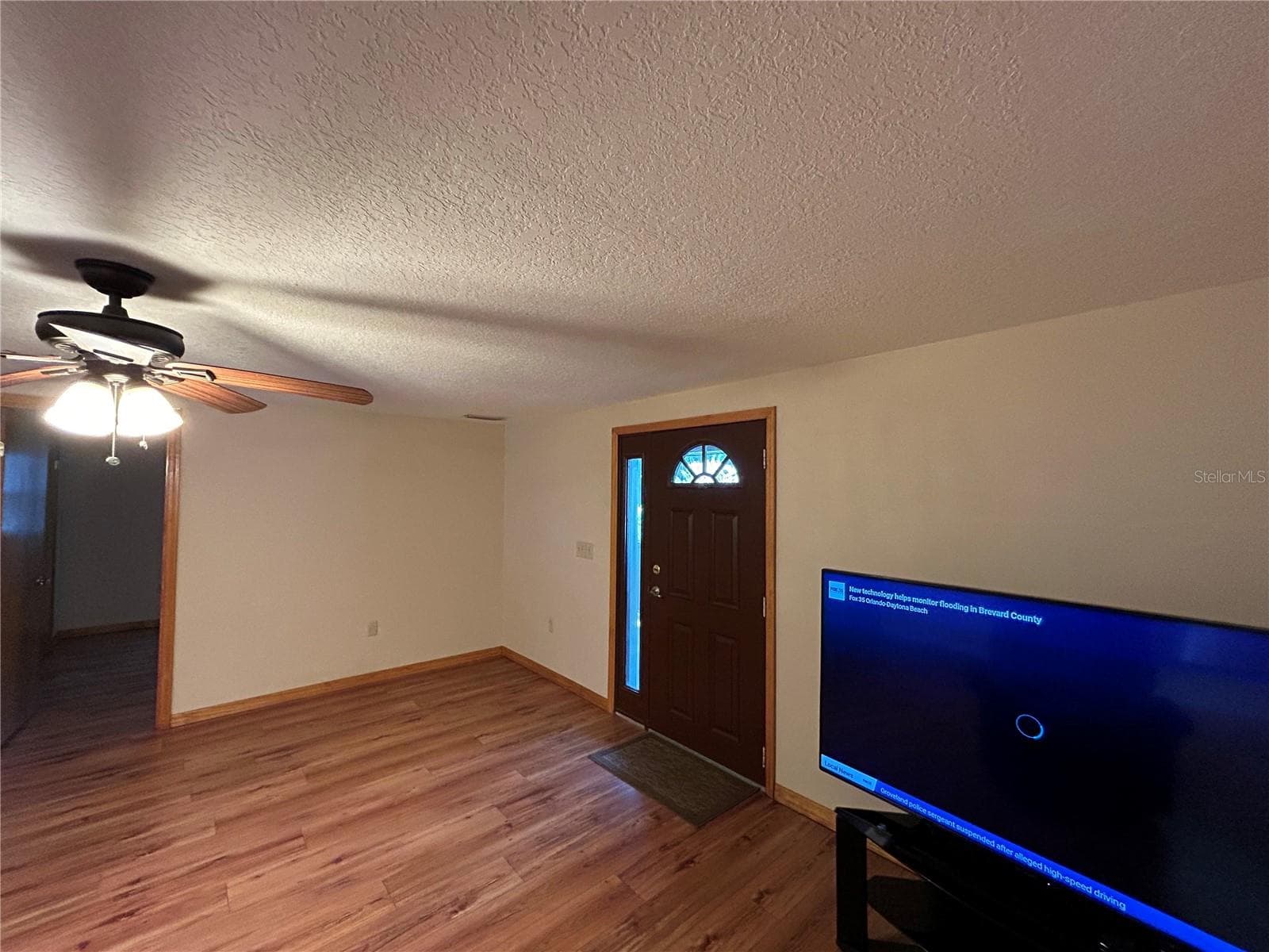 Single Family Residence at 1213 CHEROKEE DR, KISSIMMEE, photo 6 of 19