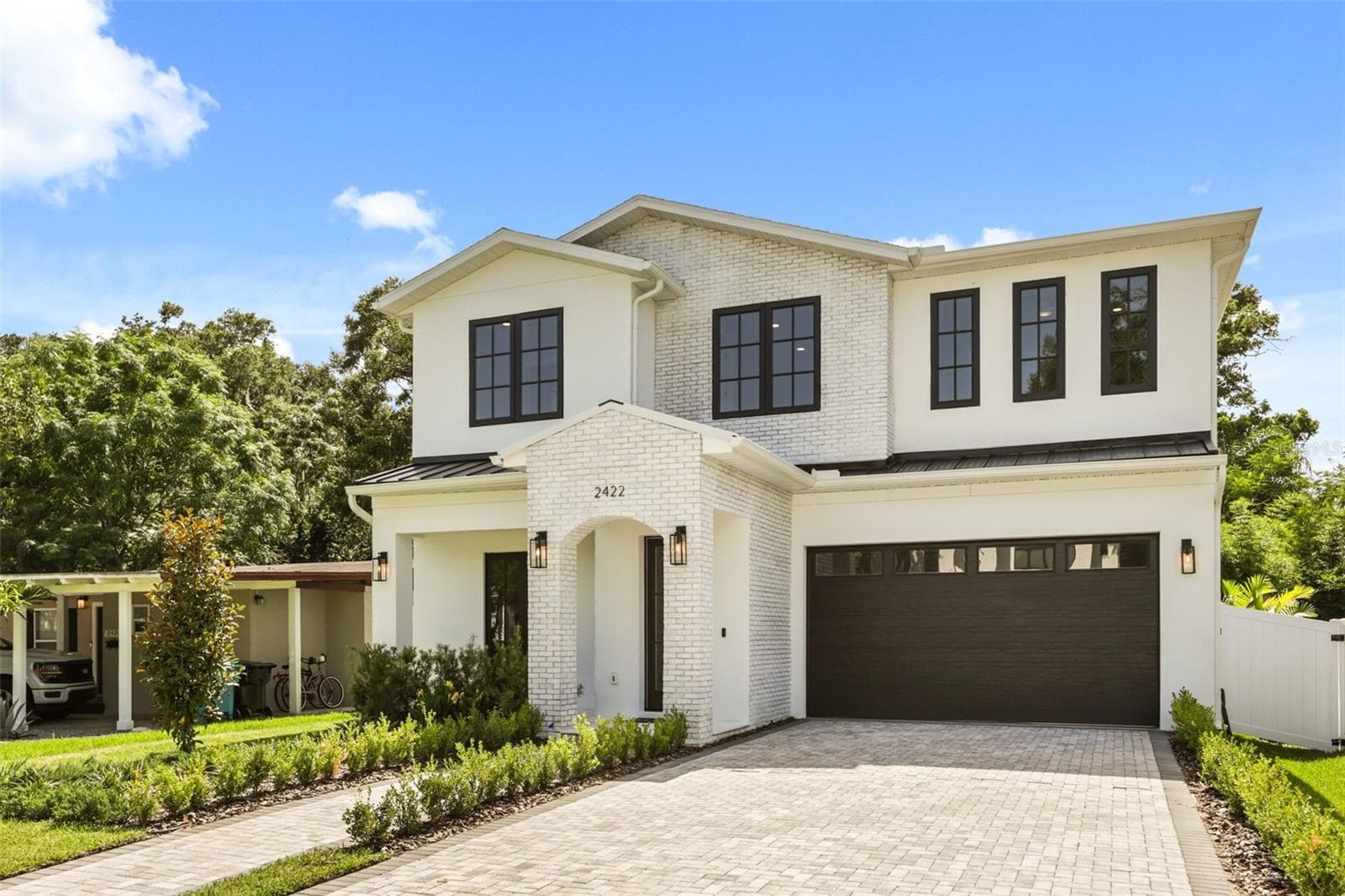 Single Family Residence at 2422 MUSSELWHITE AVE, ORLANDO, photo 3 of 38