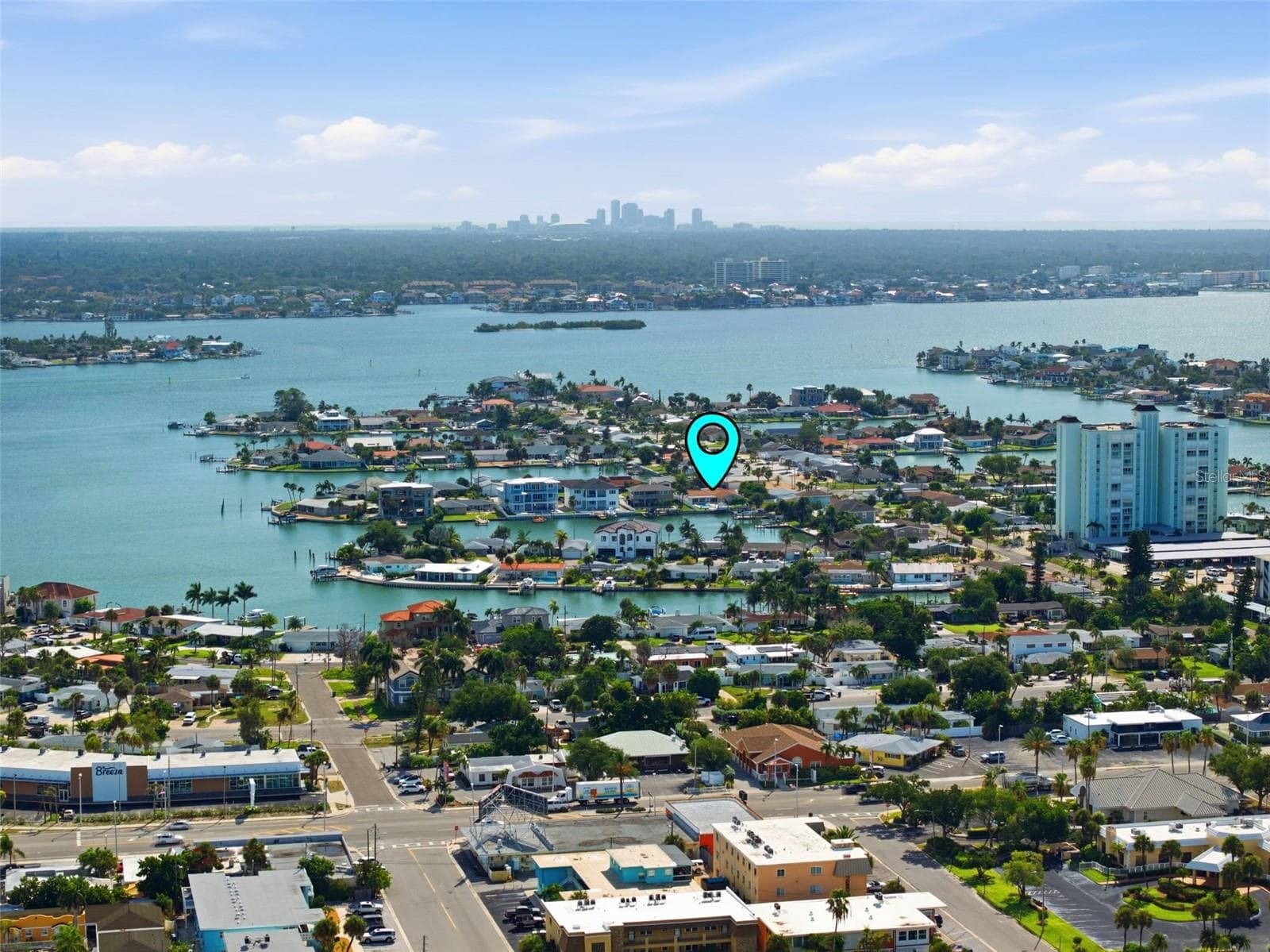 Short drive to Downtown St Pete - 6414 2ND PALM PT, ST PETE BEACH