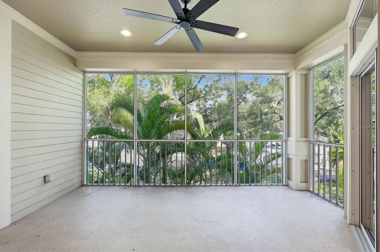 Condominium at 7930 TYBEE CT #7930, UNIVERSITY PARK, photo 29 of 42