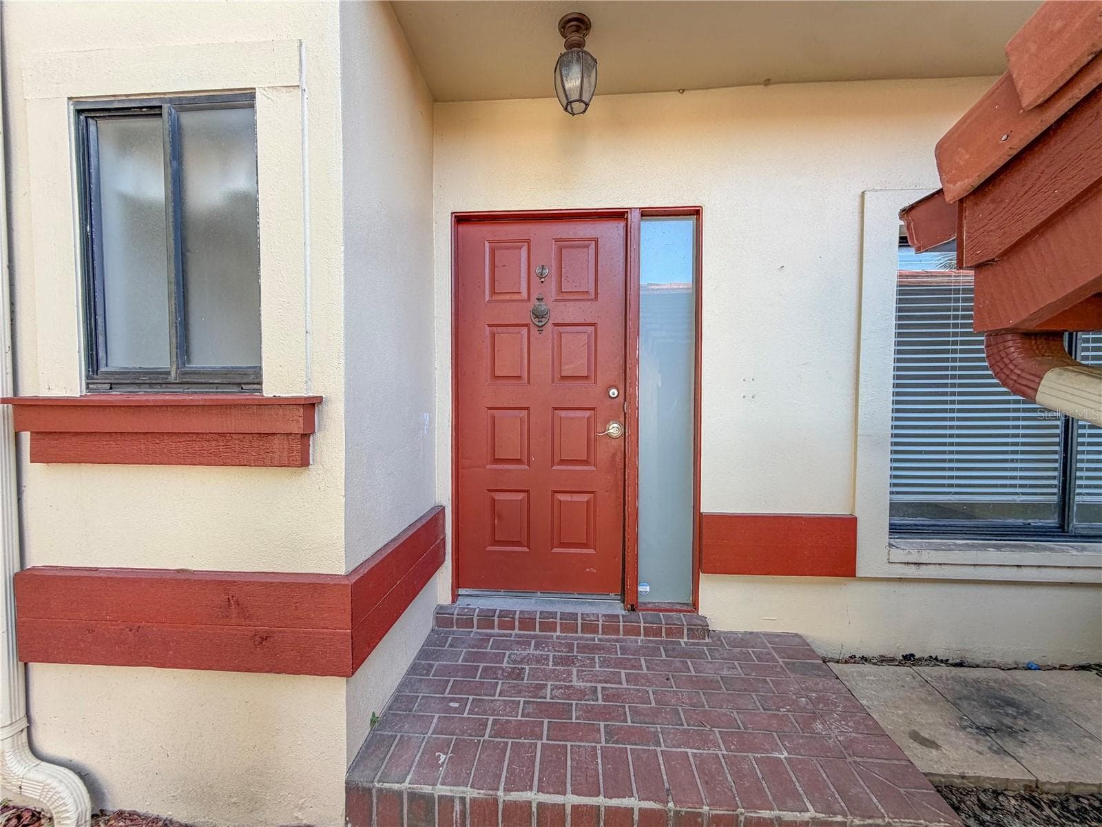 Townhouse at 3460 COUNTRYSIDE BLVD #60, CLEARWATER, photo 2 of 22