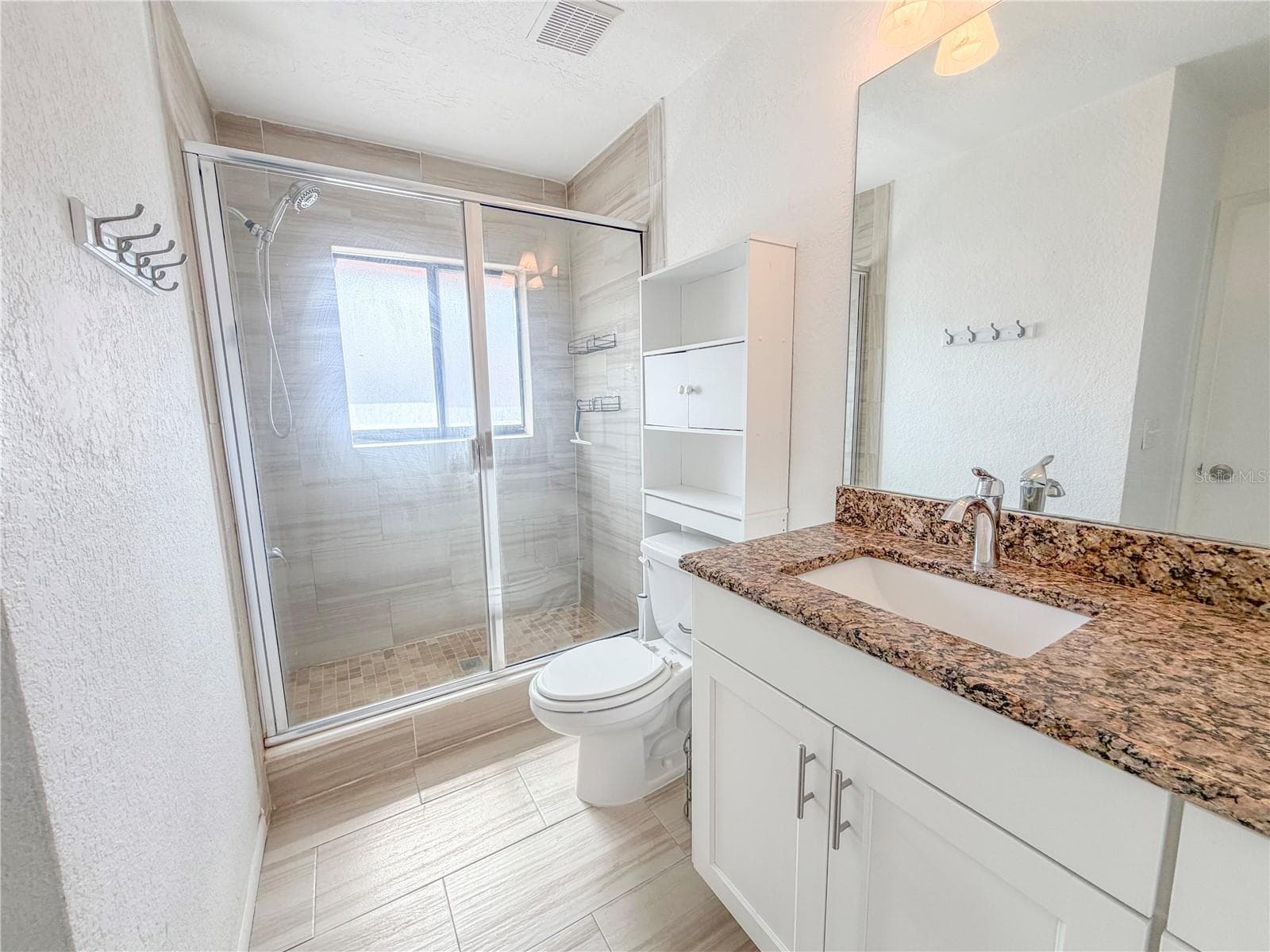 Townhouse at 3460 COUNTRYSIDE BLVD #60, CLEARWATER, photo 13 of 22