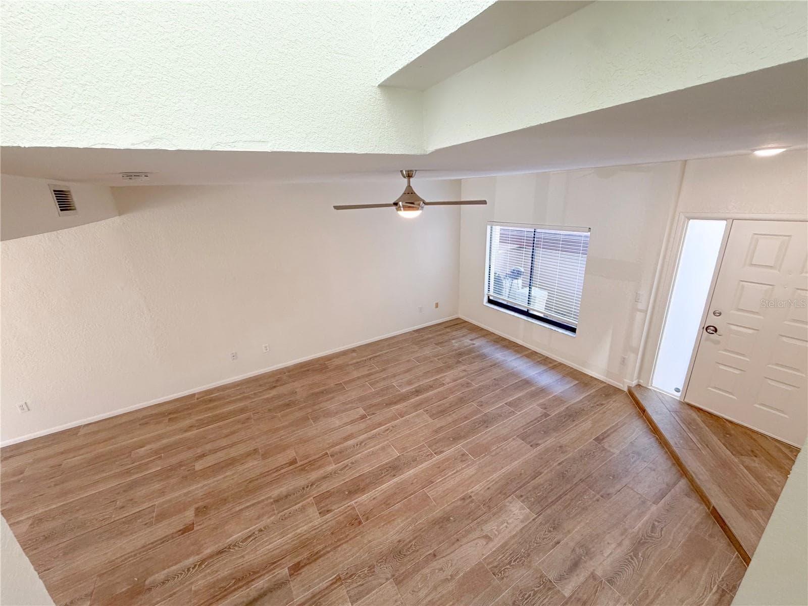 Townhouse at 3460 COUNTRYSIDE BLVD #60, CLEARWATER, photo 16 of 22