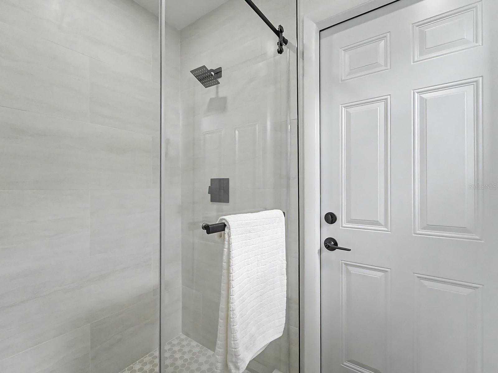 Single Family Residence at 1354 ROSERY RD NE, LARGO, photo 16 of 40