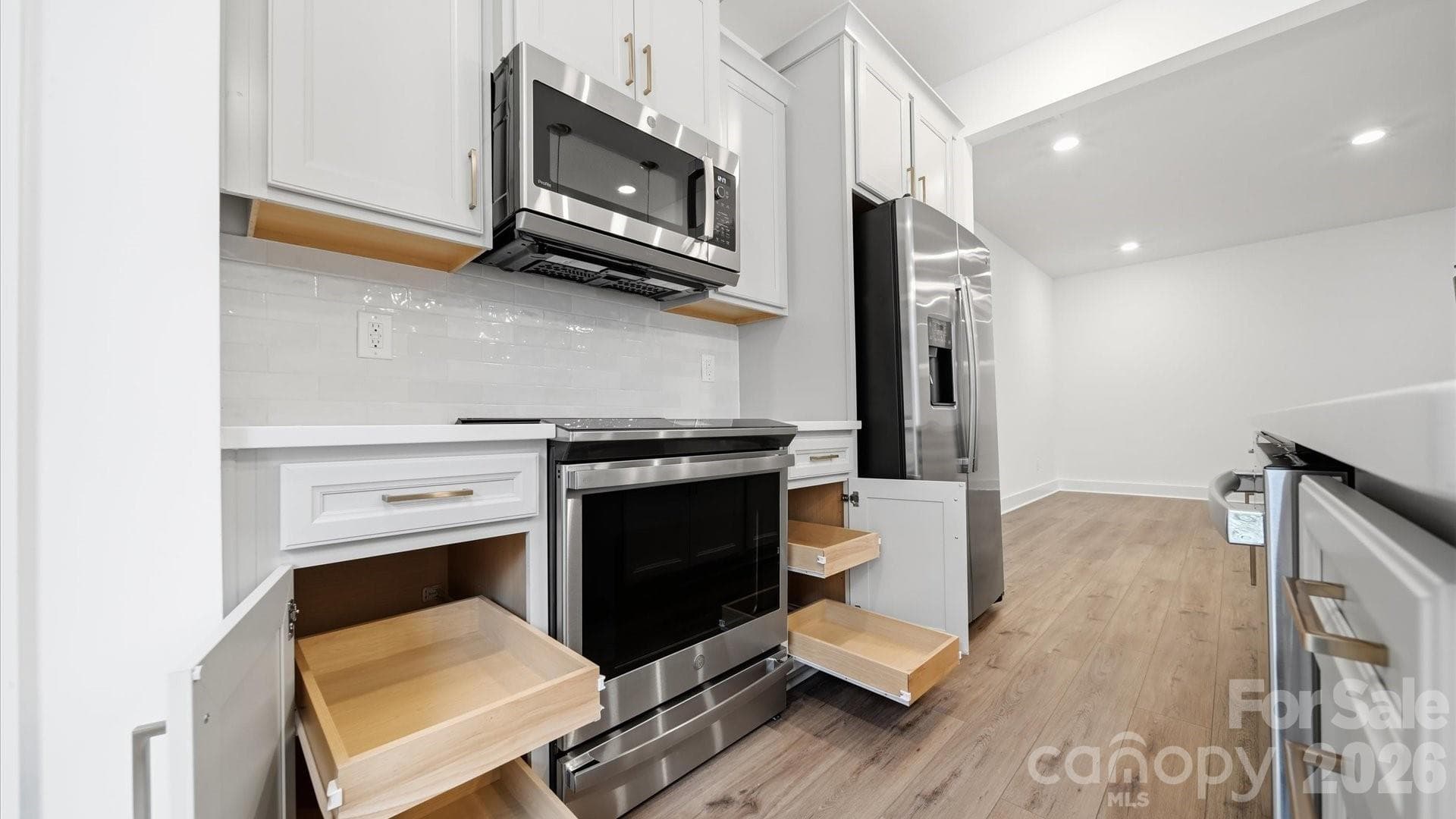 Townhouse at 75 Moon Haven Way, Arden, photo 6 of 29