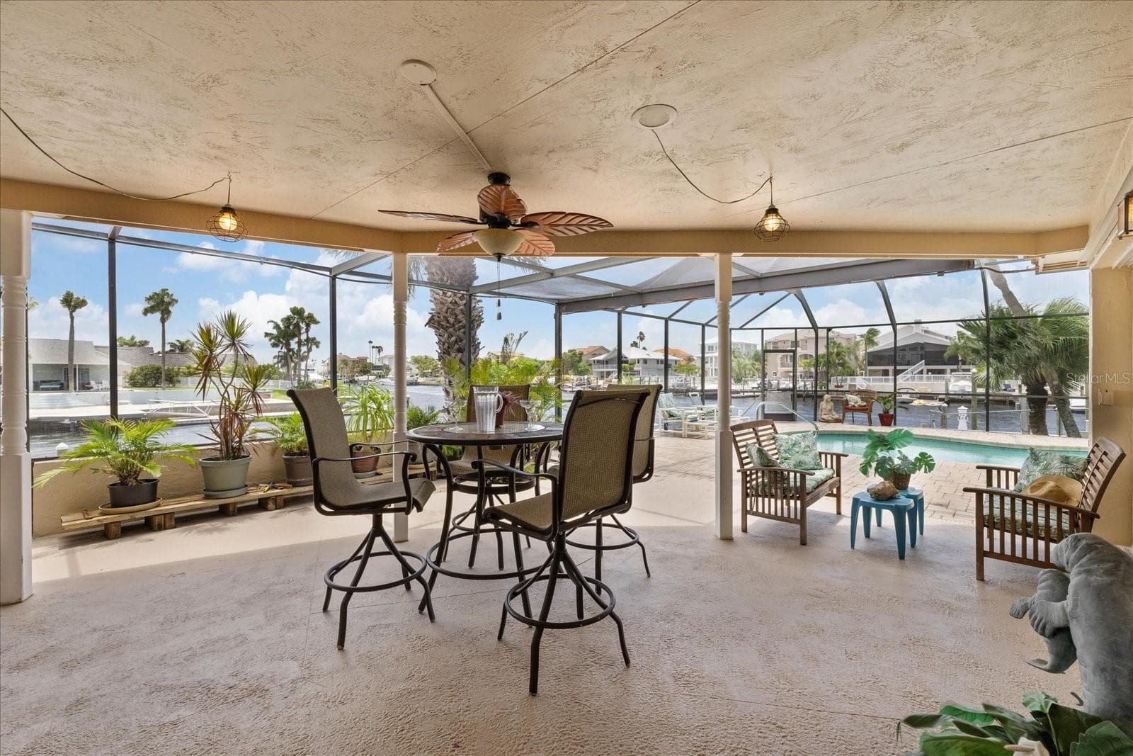Expansive outdoor covered entertainment space - 3154 TRIDENT TER, NEW PORT RICHEY