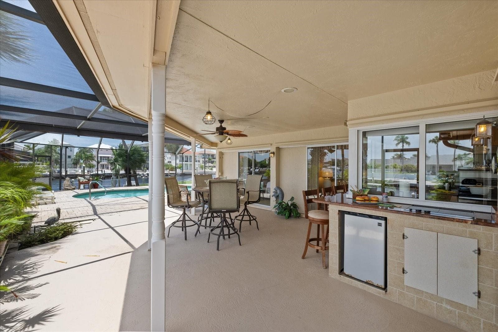 Expansive outdoor covered entertainment space - 3154 TRIDENT TER, NEW PORT RICHEY