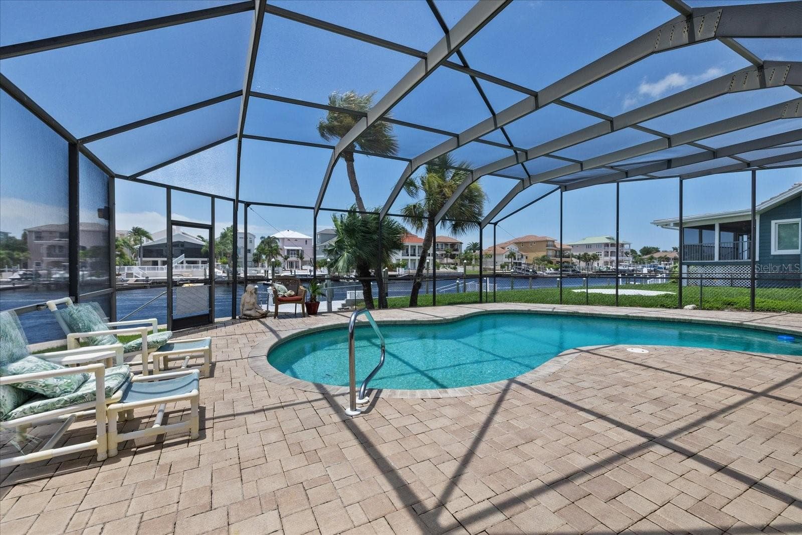 Screen enclosed pool and lania - 3154 TRIDENT TER, NEW PORT RICHEY