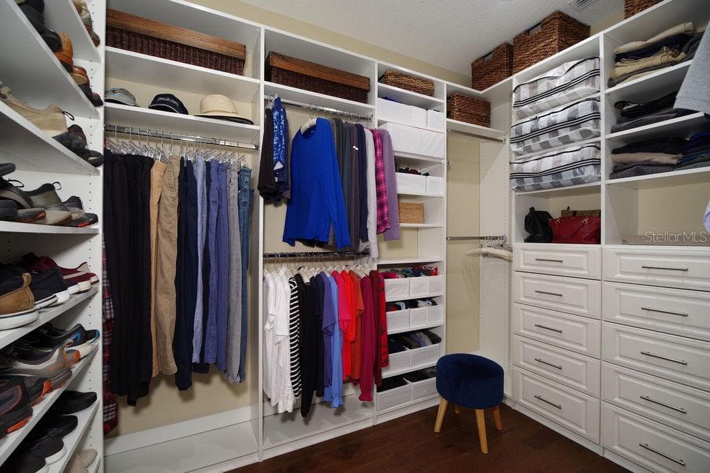 PRIMARY BEDROOM WALK-IN CUSTOM CLOSET - 1541 CORKERY CT #1541, WINTER SPRINGS