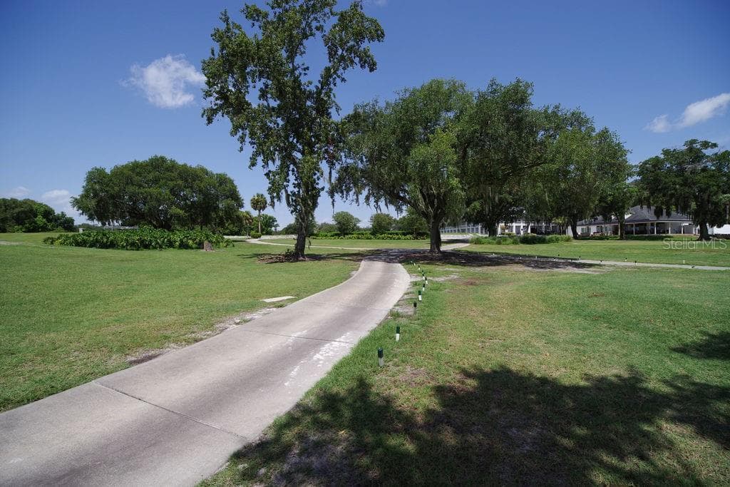 THE GREENS COMMUNITY PRIVATE GOLF PATH TO THE COUNTRY CLUB - 1541 CORKERY CT #1541, WINTER SPRINGS