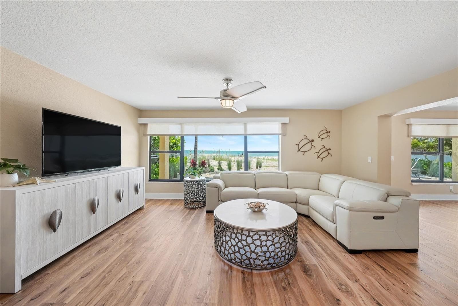 Single Family Residence at 19936 GULF BLVD, INDIAN SHORES, photo 10 of 55