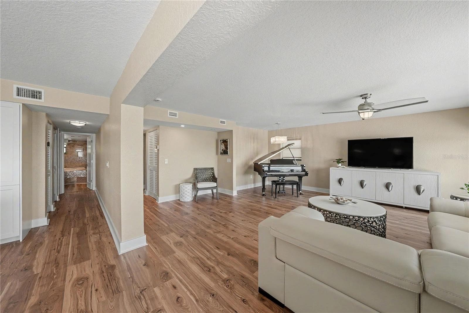 Single Family Residence at 19936 GULF BLVD, INDIAN SHORES, photo 12 of 55