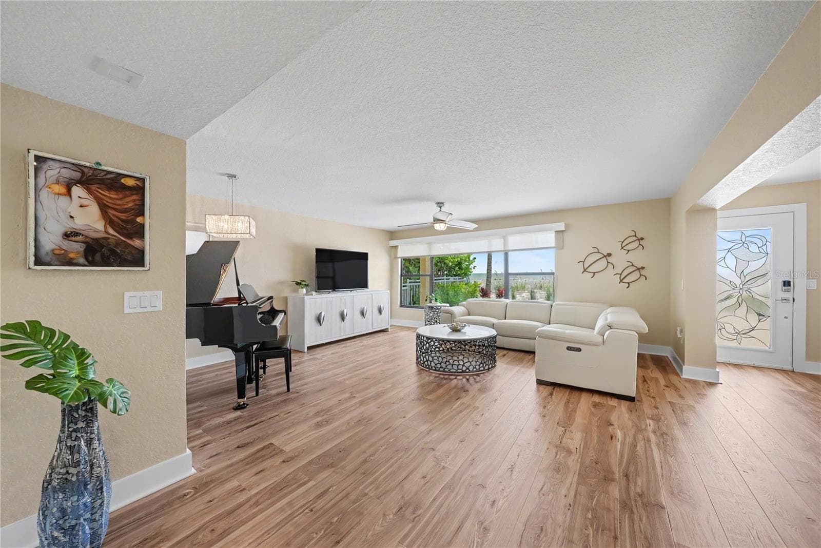 Single Family Residence at 19936 GULF BLVD, INDIAN SHORES, photo 13 of 55