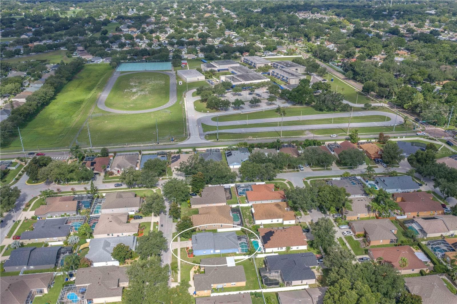 Single Family Residence at 4306 ORANGE RIDGE CT, VALRICO, photo 2 of 43