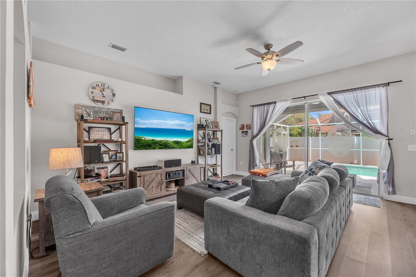 living room - 4306 ORANGE RIDGE CT, VALRICO