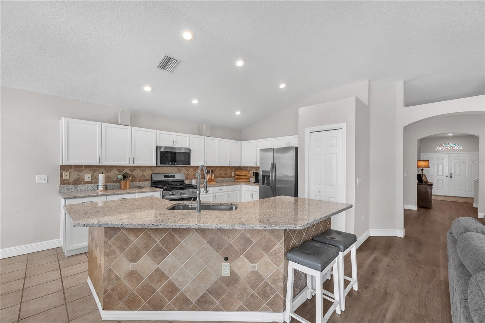 Single Family Residence at 4306 ORANGE RIDGE CT, VALRICO, photo 23 of 43