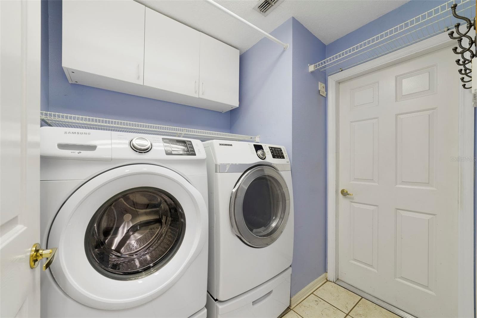 Laundry Room. - 255 LOMA DEL SOL DR, DAVENPORT