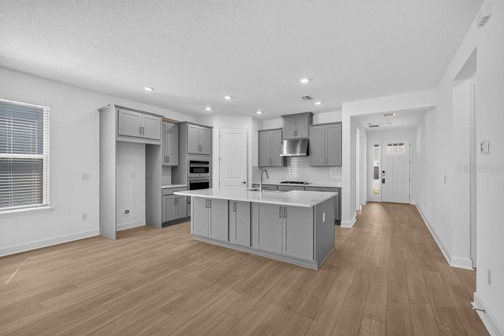 1623 Anson Lane ~ Ready Now - 1623 ANSON LN, ZEPHYRHILLS