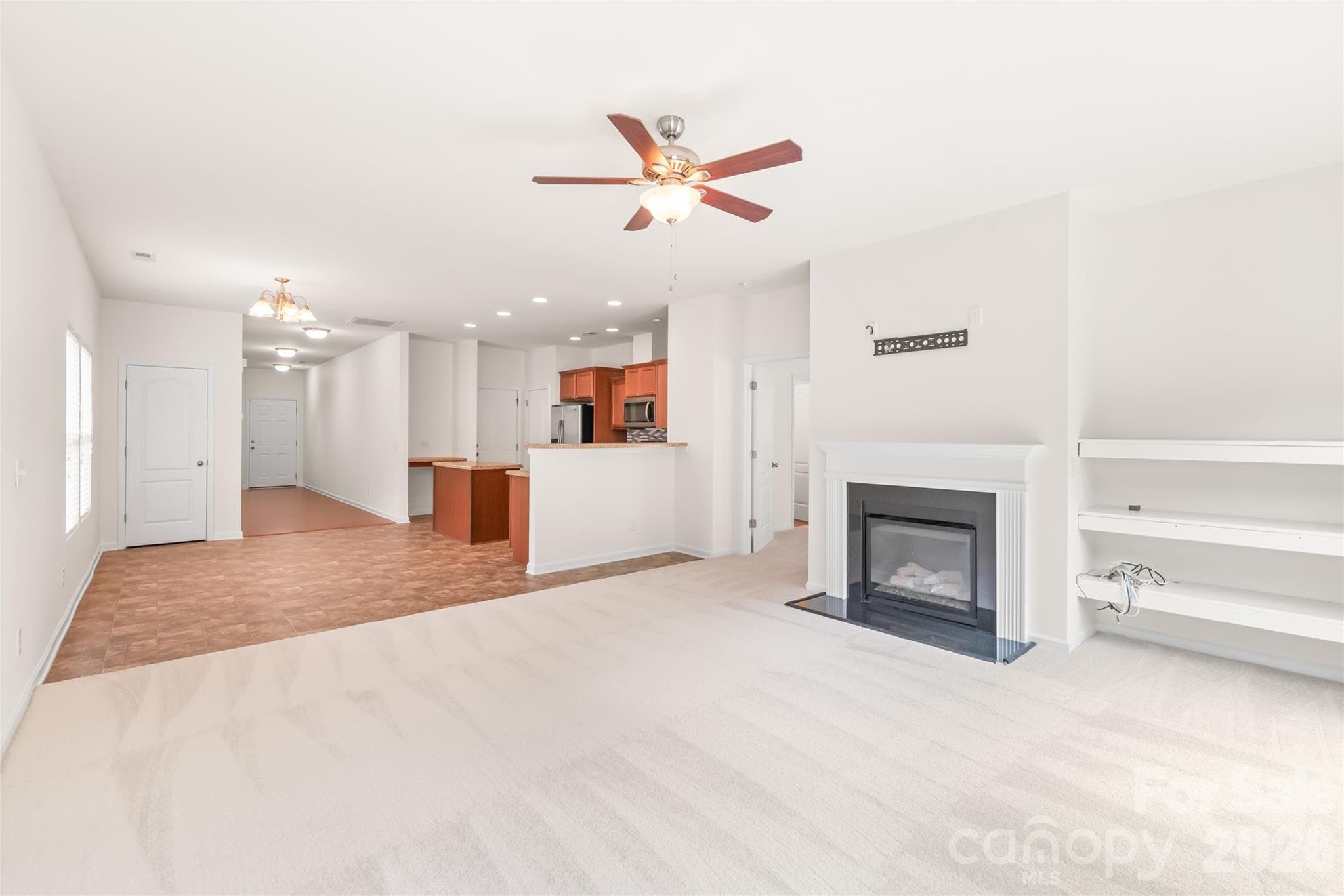 Fresh paint and frest carpet - 8411 Romana Red Lane, Charlotte