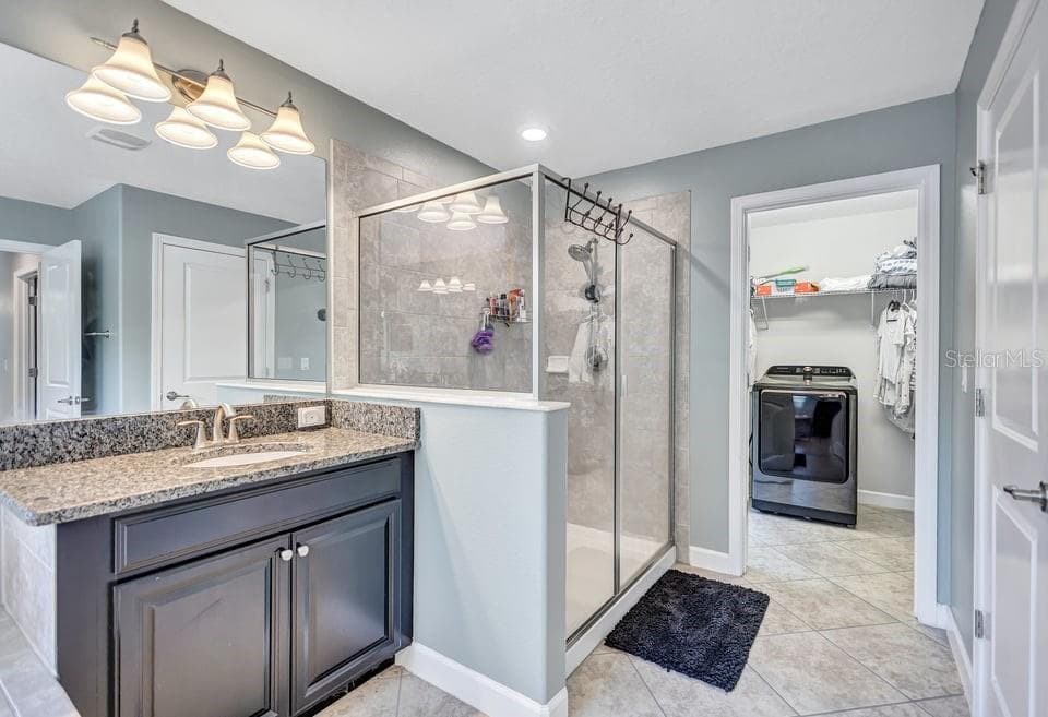 Single Family Residence at 11911 TWILIGHT DARNER PL, RIVERVIEW, photo 16 of 21