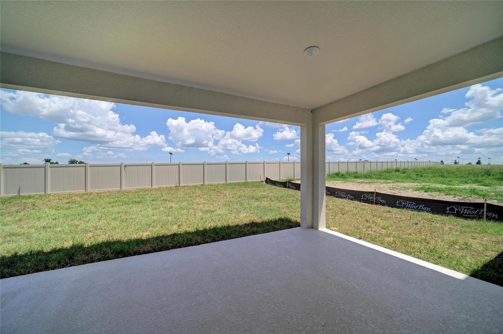 Single Family Residence at 9806 LEAF GREEN LN, DADE CITY, photo 33 of 34