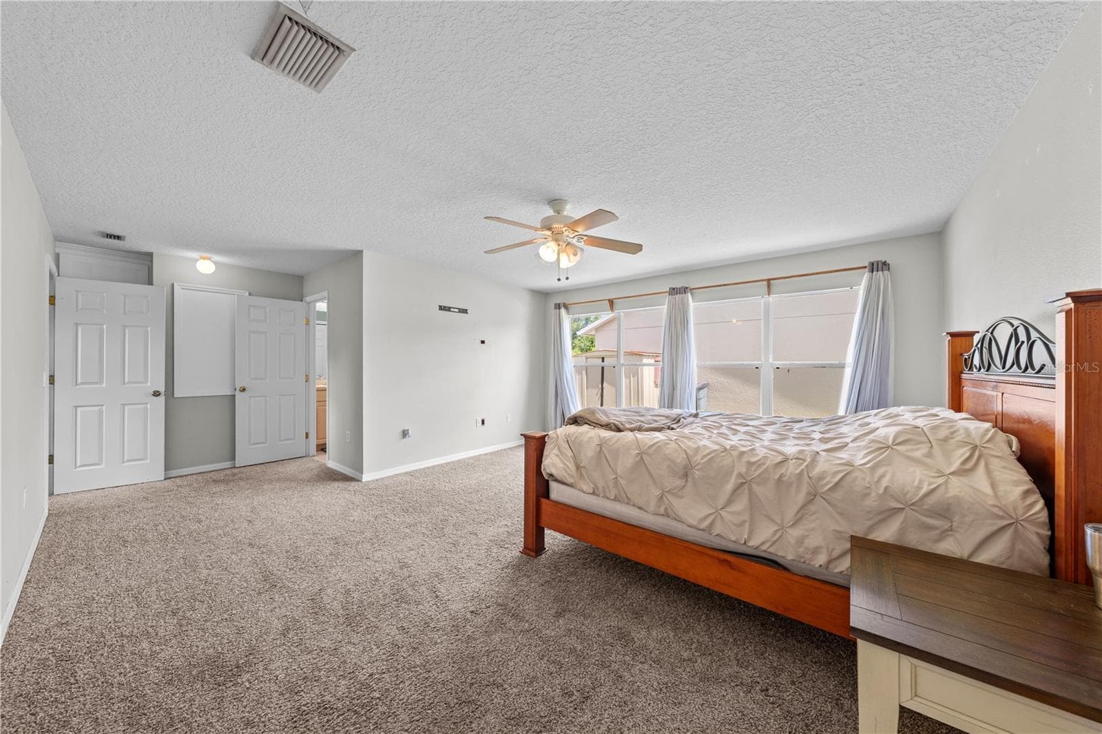 Primary bedroom - 4865 MEADOW DR, ST CLOUD