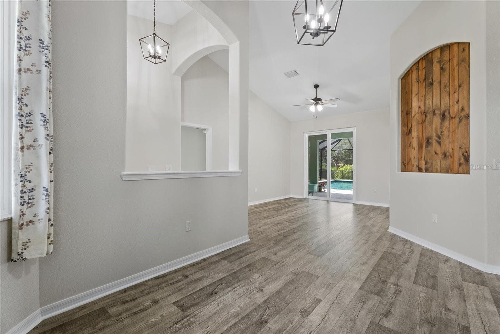 Single Family Residence at 12211 23RD ST E, PARRISH, photo 6 of 39