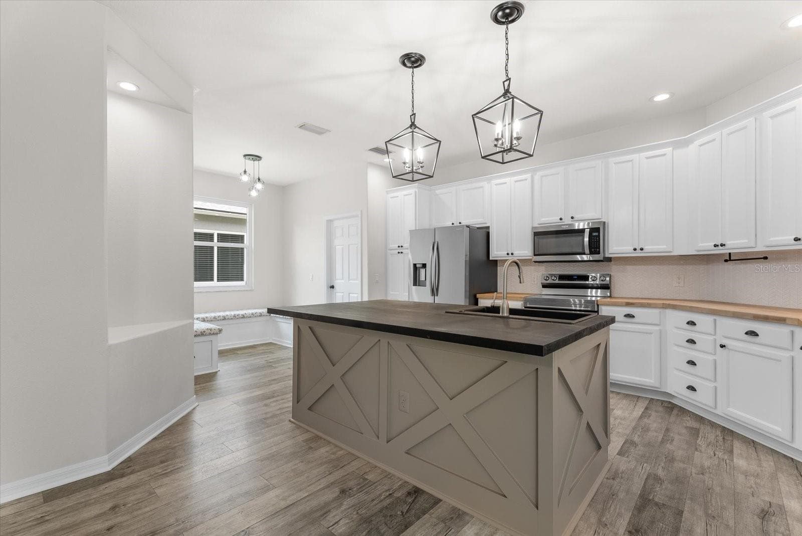 Single Family Residence at 12211 23RD ST E, PARRISH, photo 10 of 39