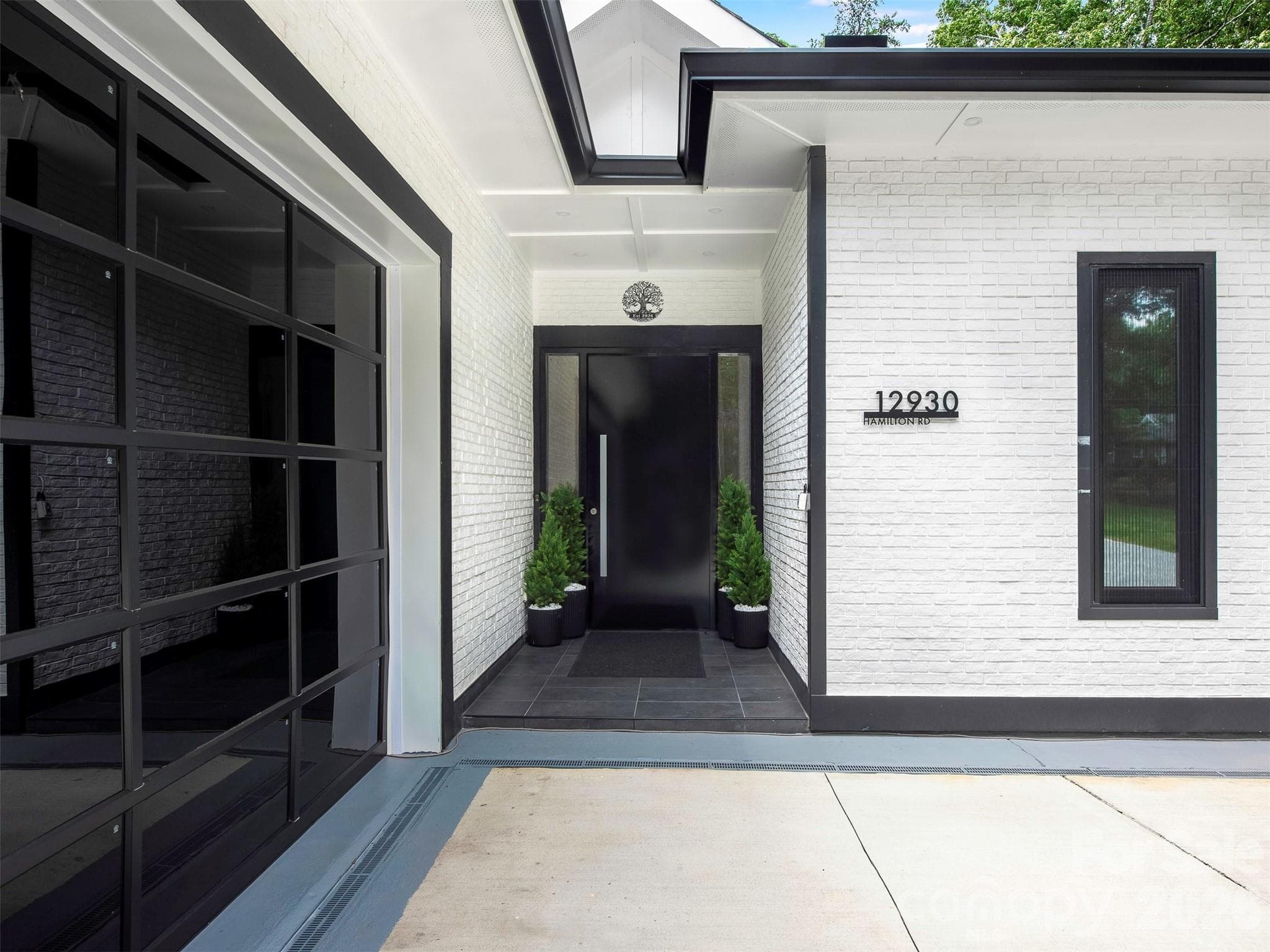 Single Family Residence at 12930 Hamilton Road, Charlotte, photo 6 of 46