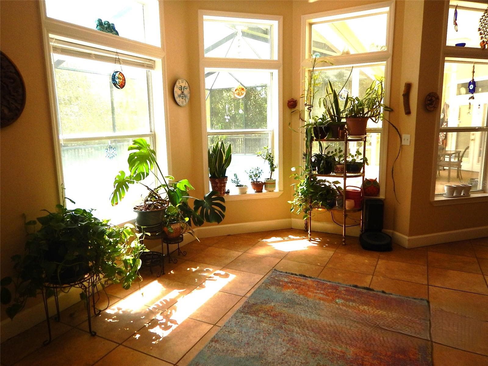 Breakfast nook - 8315 LILLY LAKE RD, MELROSE