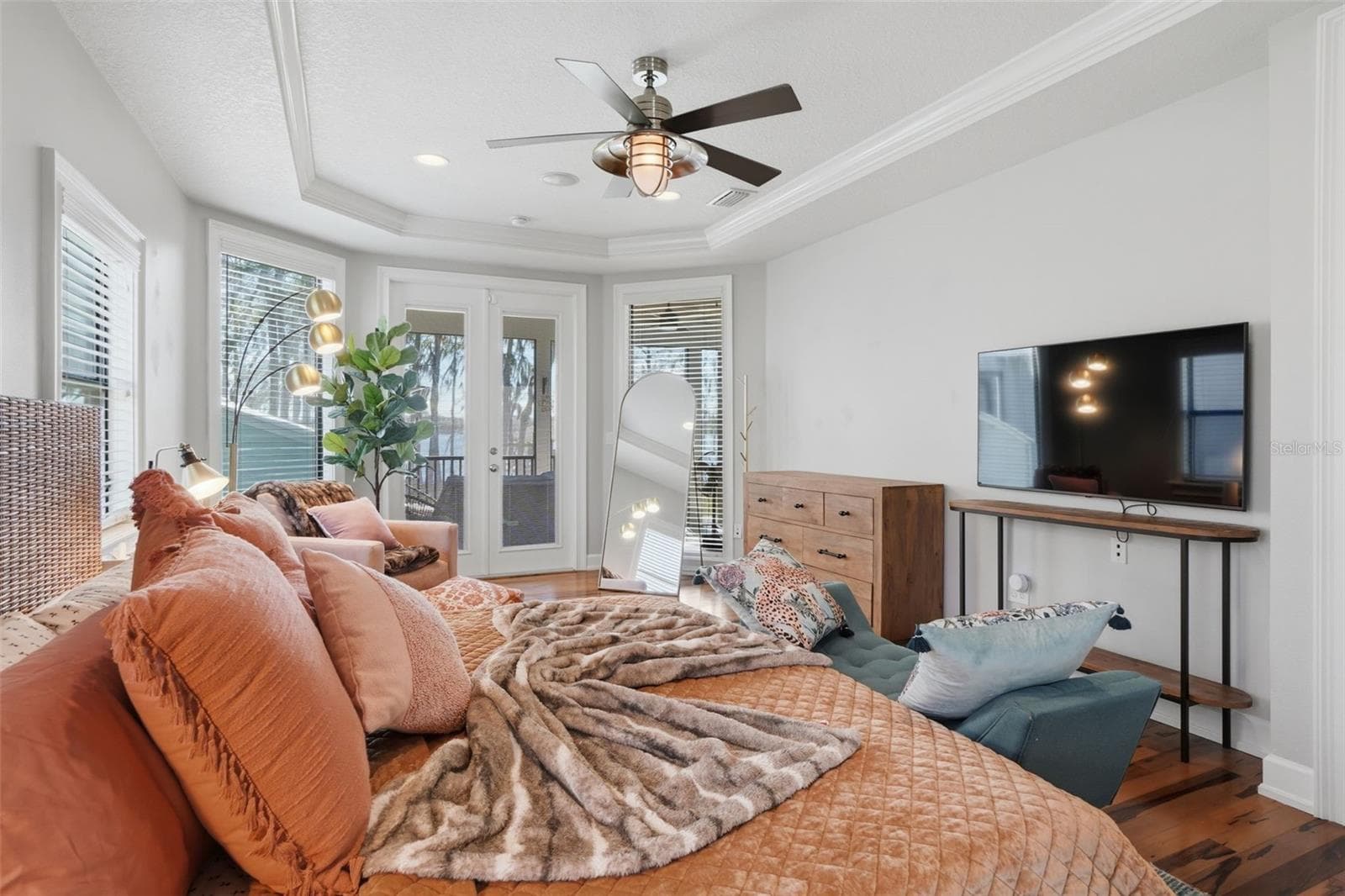 Primary suite - 834 MILLSHORE DR, CHULUOTA