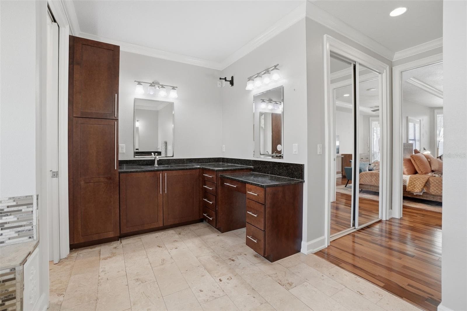 Primary bathroom - 834 MILLSHORE DR, CHULUOTA