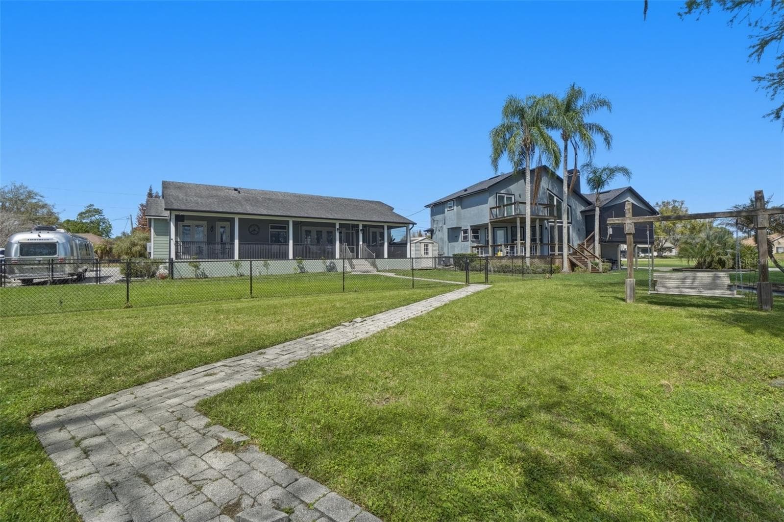 Walkway to boat dock - 834 MILLSHORE DR, CHULUOTA