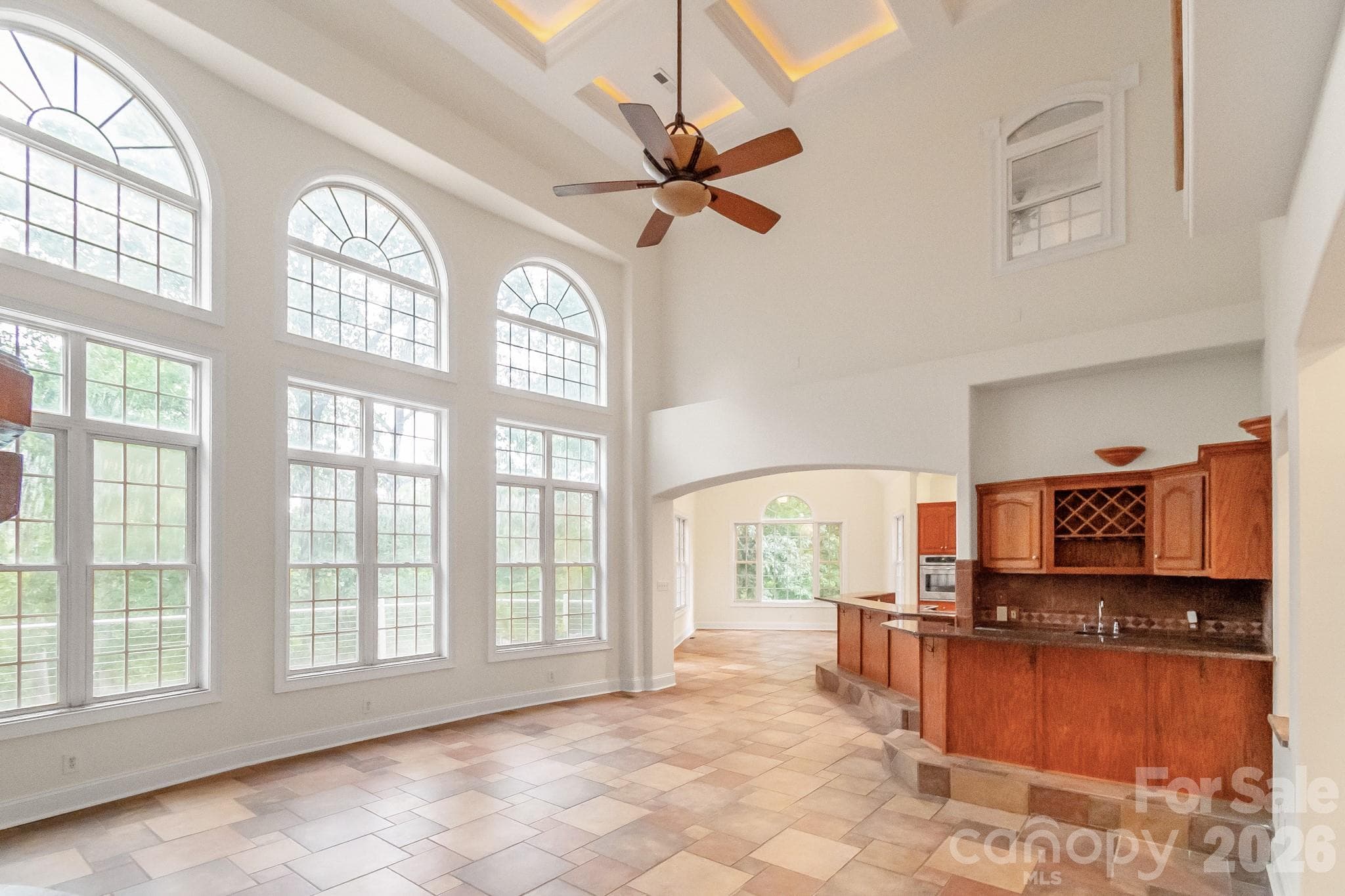 Single Family Residence at 3248 The Knoll Lane, Lancaster, photo 7 of 48
