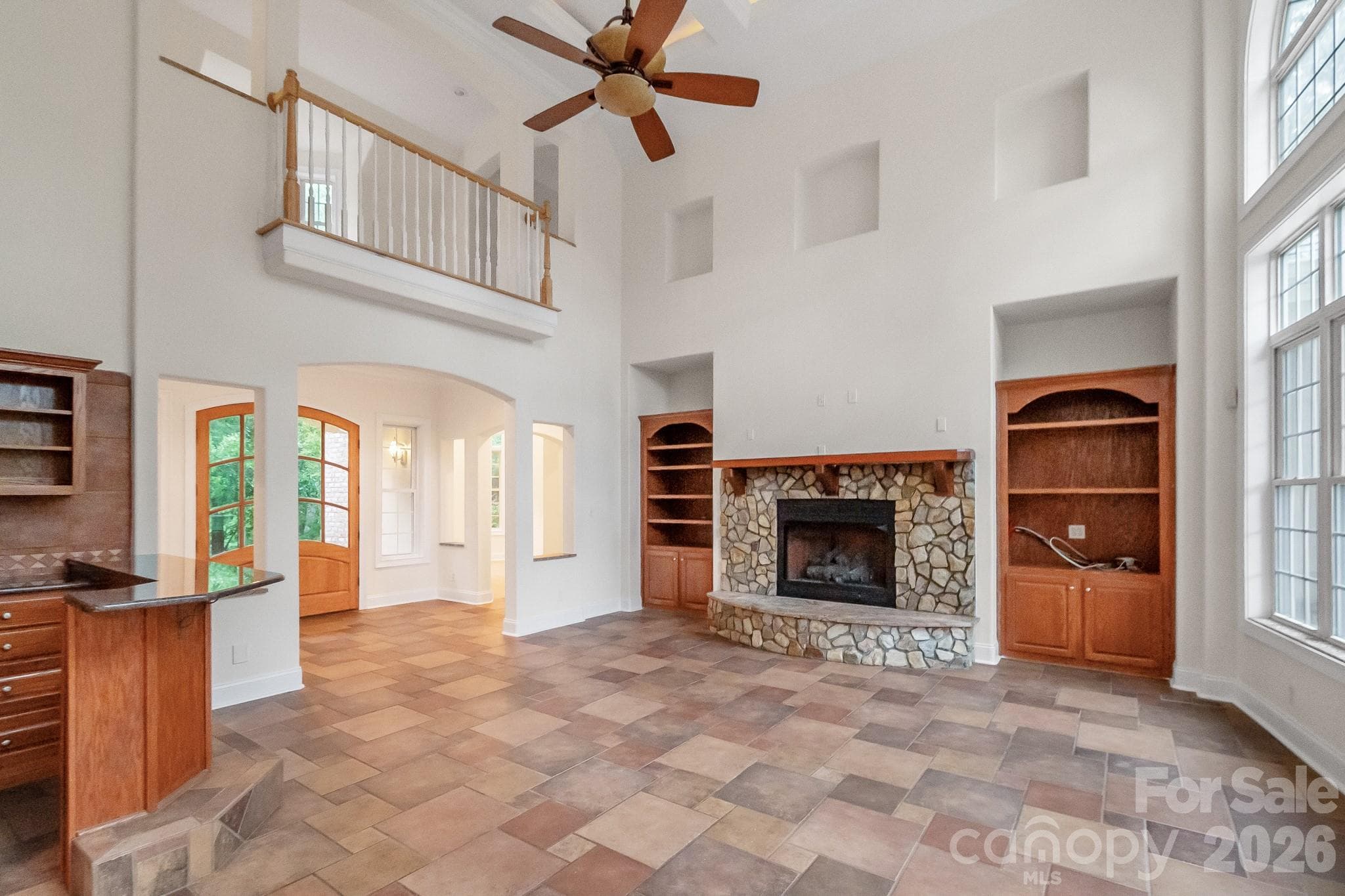 Single Family Residence at 3248 The Knoll Lane, Lancaster, photo 8 of 48