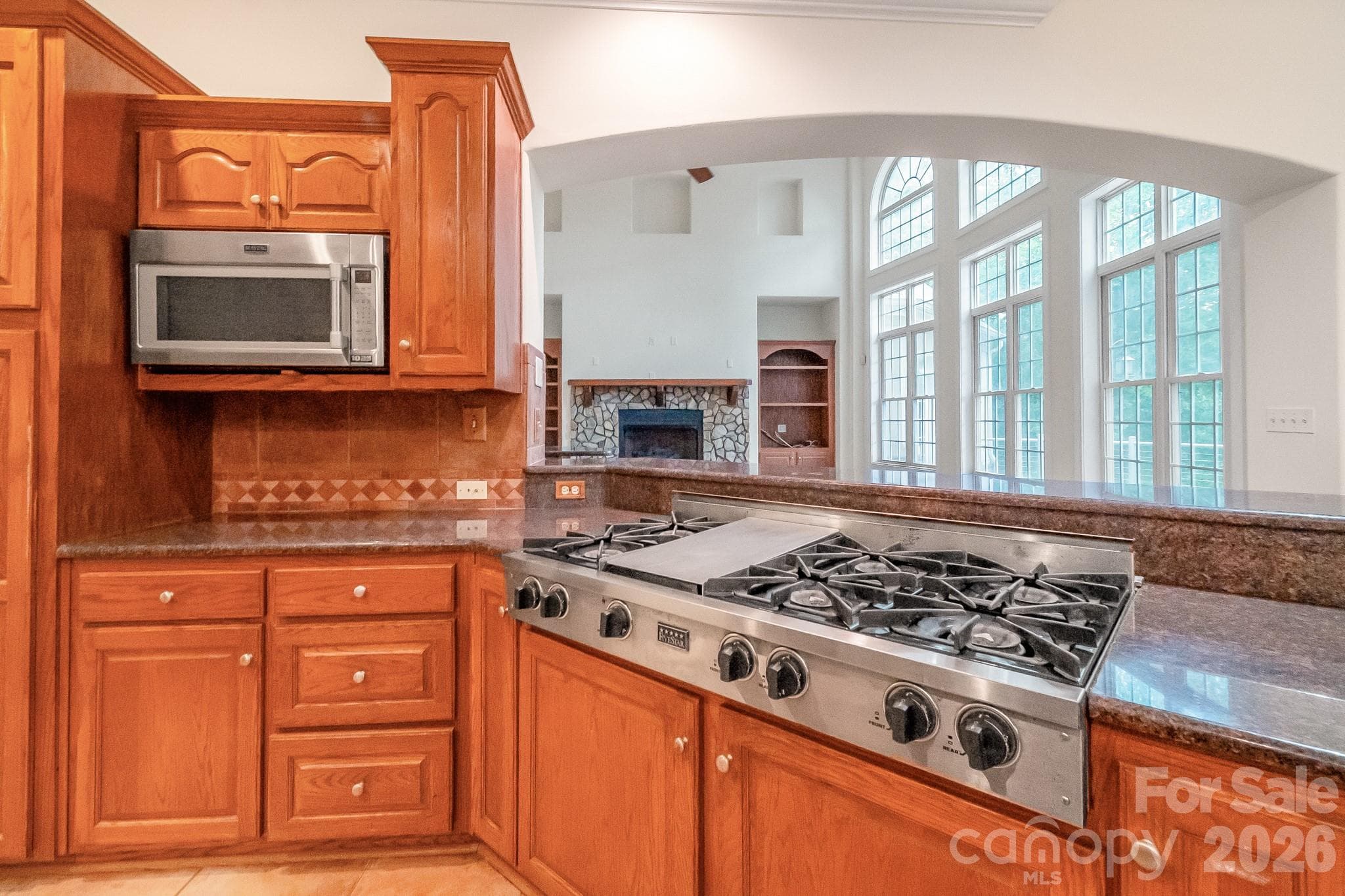 Single Family Residence at 3248 The Knoll Lane, Lancaster, photo 16 of 48