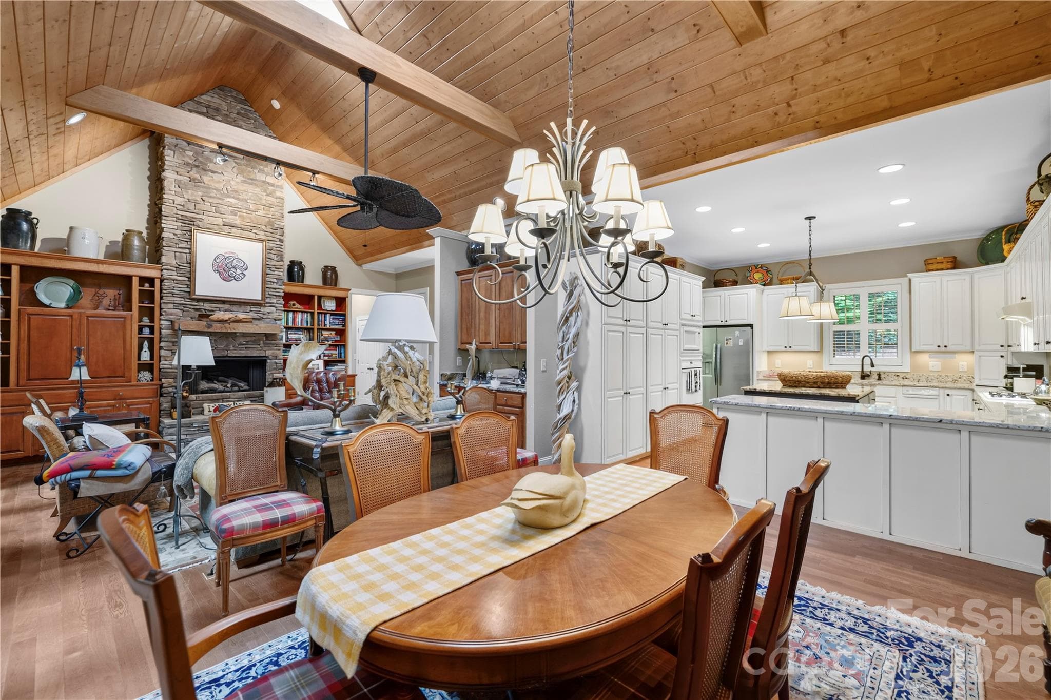 Single Family Residence at 911 Buckberry Drive N, Sapphire, photo 16 of 45